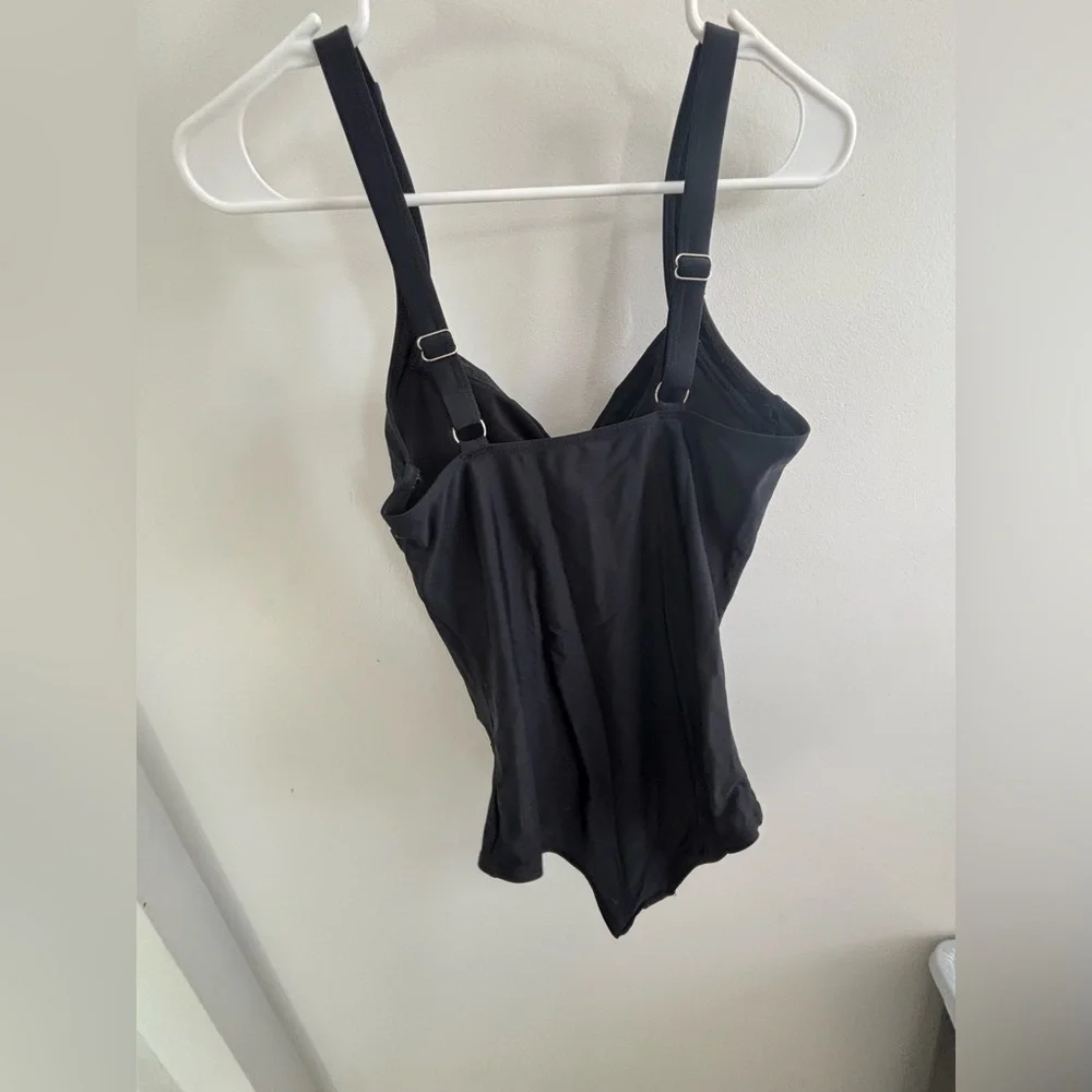 Women’s One Piece Swimsuit - Picture 6 of 6